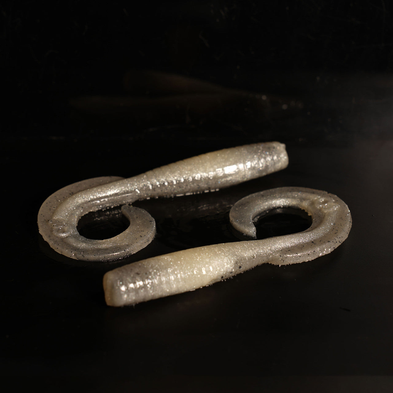 6.5 INCHES 5/8 DIAMETER Q8 CURLY TAIL SWIM